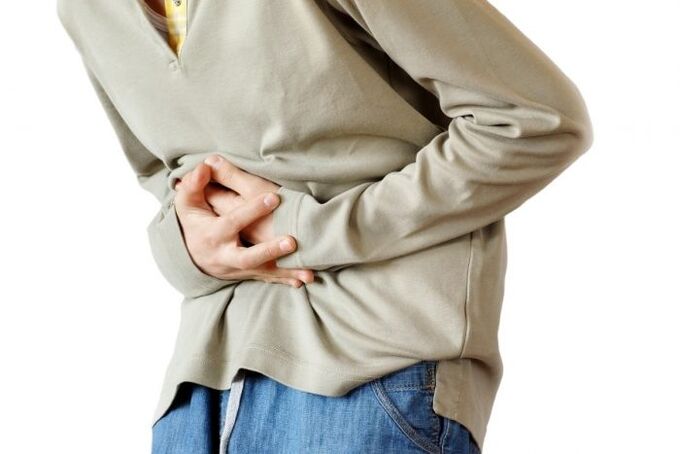 grčeviti bolovi u trbuhu uzrokuju difilobotrijazu